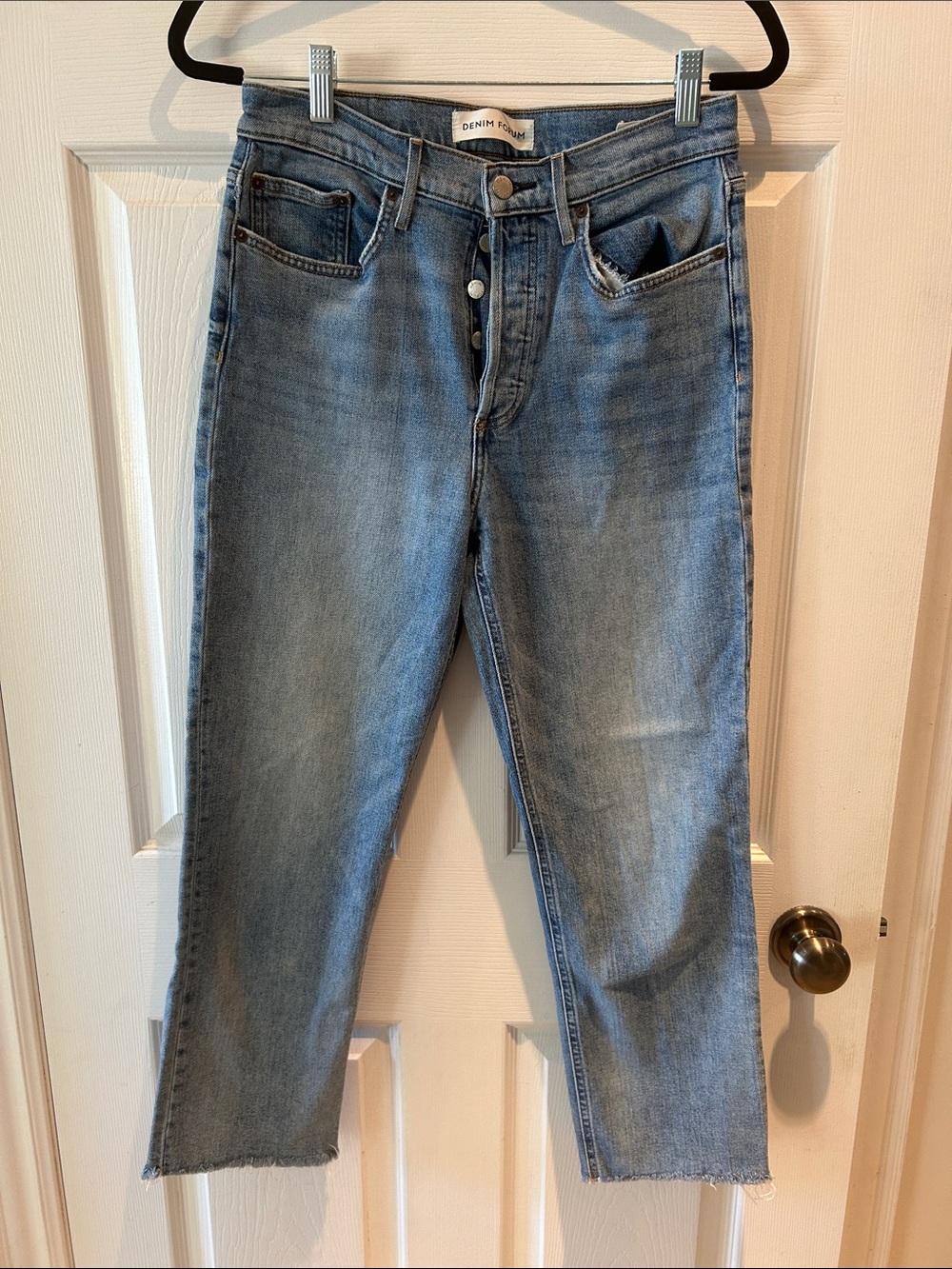 Denim Forum women’s  Light Wash Straight-Leg Jeans